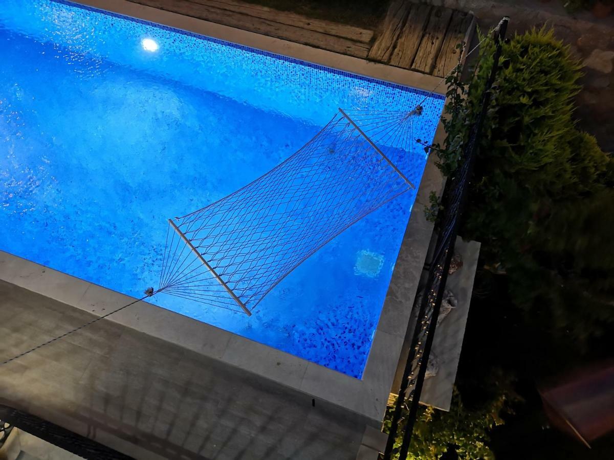 Kandira Butik Hotel Çeşme Exterior foto