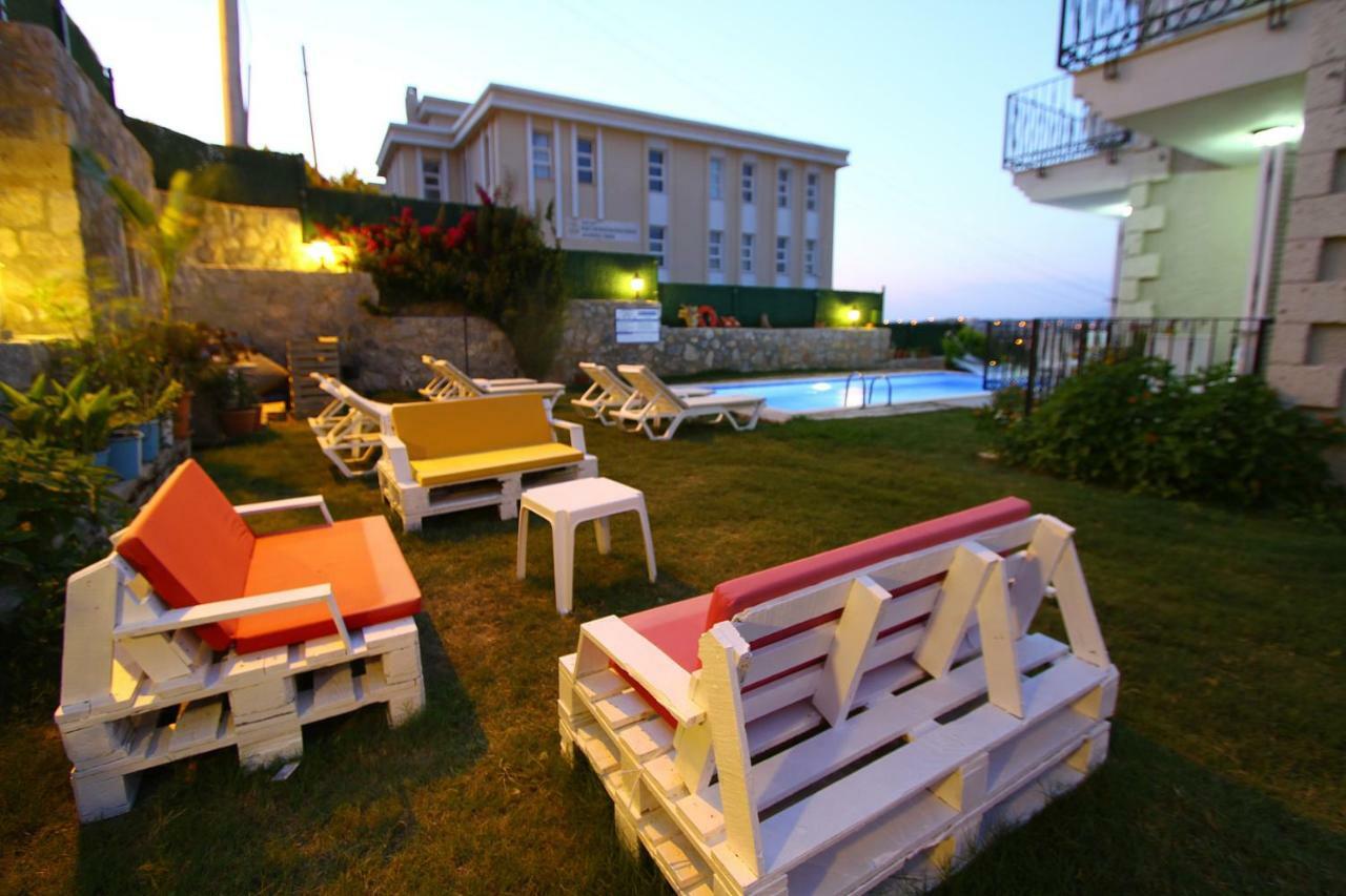 Kandira Butik Hotel Çeşme Exterior foto