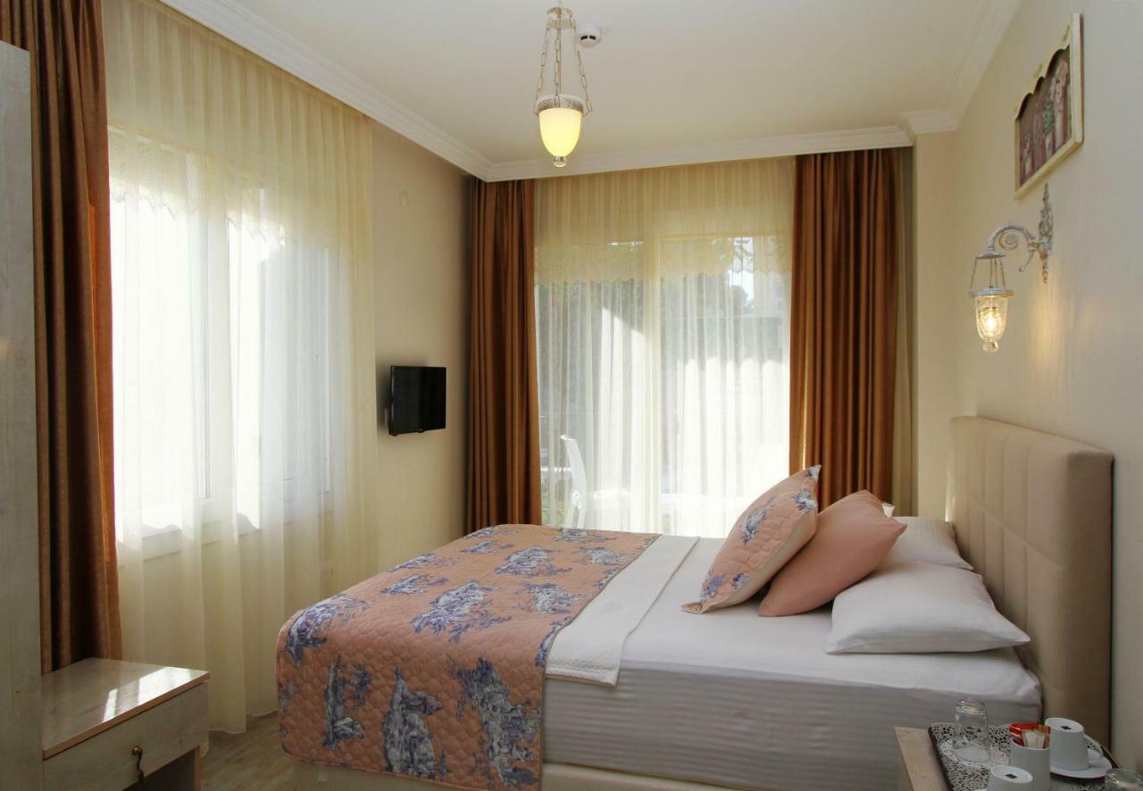 Kandira Butik Hotel Çeşme Exterior foto